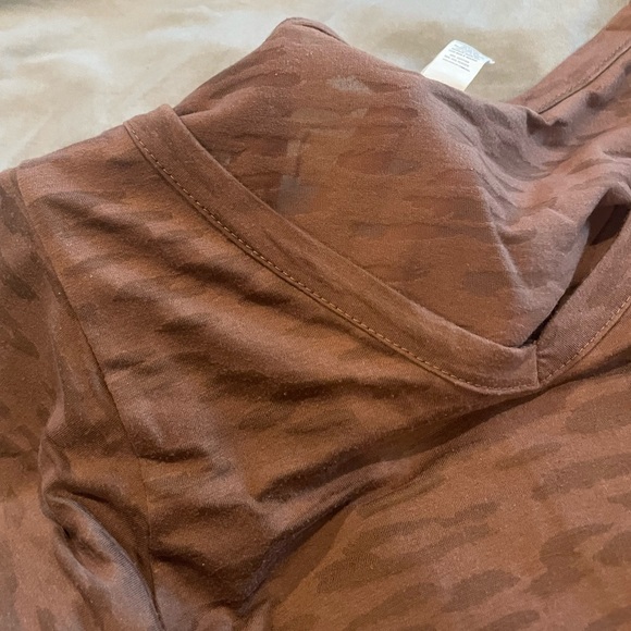 💙Y2K brown tshirt - Picture 4 of 4